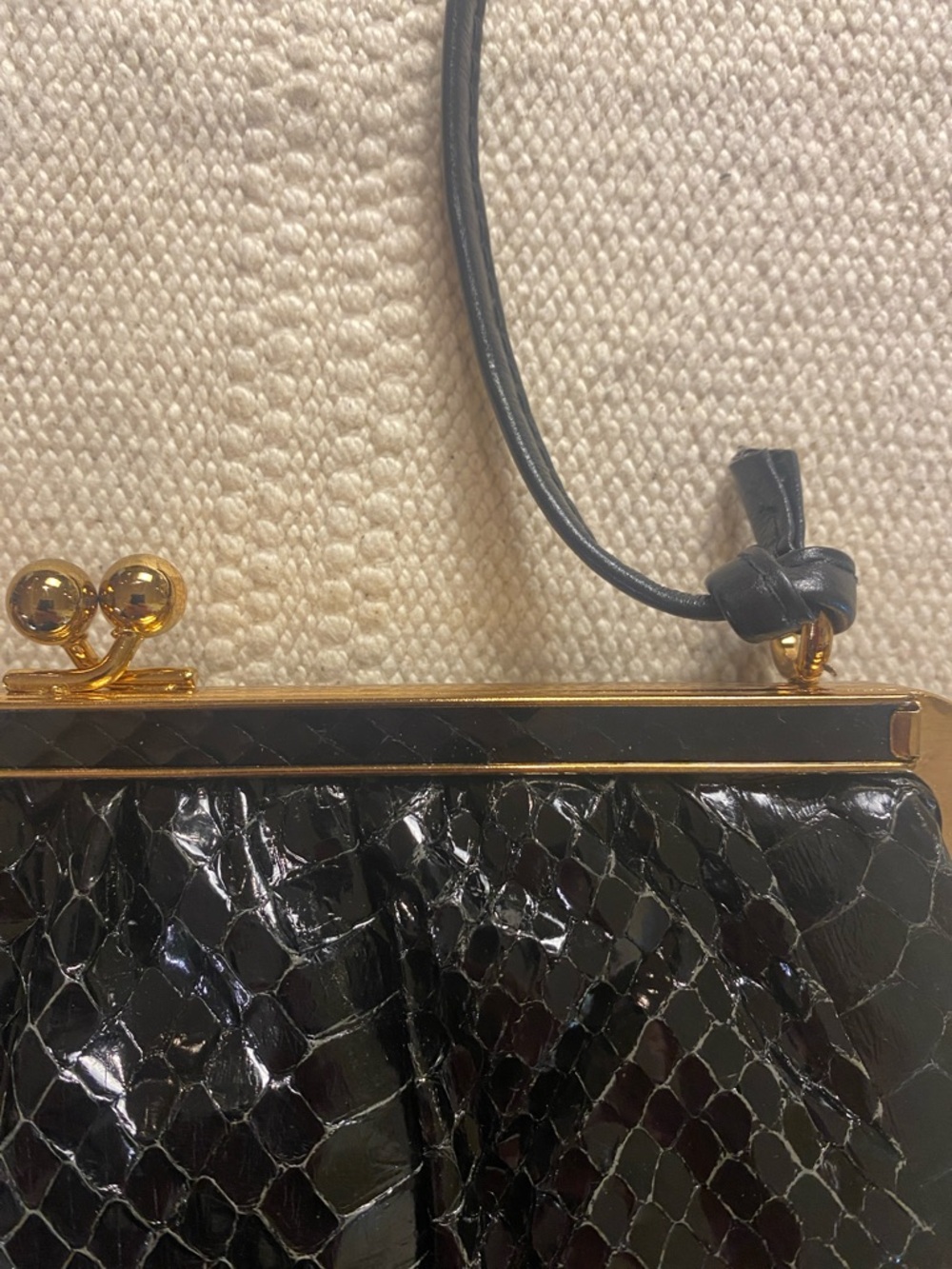 MASTERCRAFT Leather | Vintage Frame Clutch | Snakeskin Embossed | Black - Picture 6 of 8